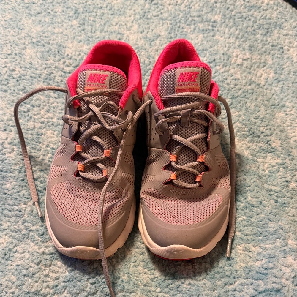 Nike Women's Gray and Pink Sneakers